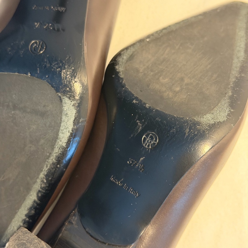 The Row Kitten Pump Cocoa SMOOTH CALFSKIN - Picture 7 of 9